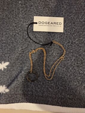Dogeared Black Goldtone Circle Pendant Necklace NWT